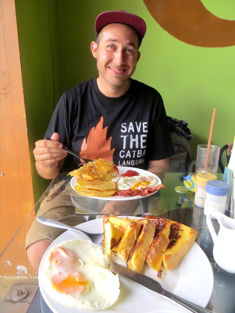 Only a delicious breakfast can achieve this dopey grin ;)