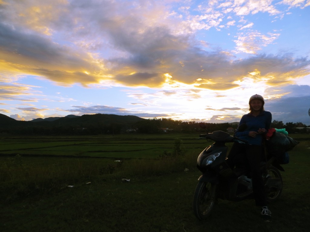 Travel Vietnam beauty night